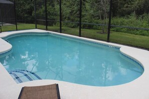 Seasonal outdoor pool, free pool cabanas, pool umbrellas