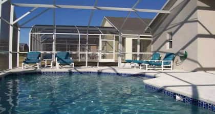 Ahr202 - Westbury - 4 Bed 3 Baths Villa