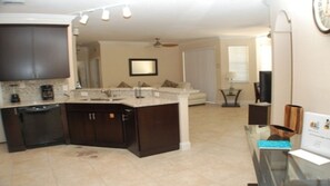 Interior detail - Ec47ha - 3 Bedroom Condo In Terrace Ridge, Sleeps Up To 6, Just 6 Miles To Disney (Davenport)
