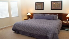 3 عدّة غرف نوم وبديكورات فريدة لكل غرفة وطراز فريد لكل وحدة