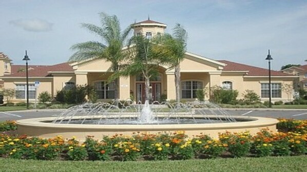 Family Condo, Garden Area | Garden view - Ec47ha - 3 Bedroom Condo In Terrace Ridge, Sleeps Up To 6, Just 6 Miles To Disney (Davenport)