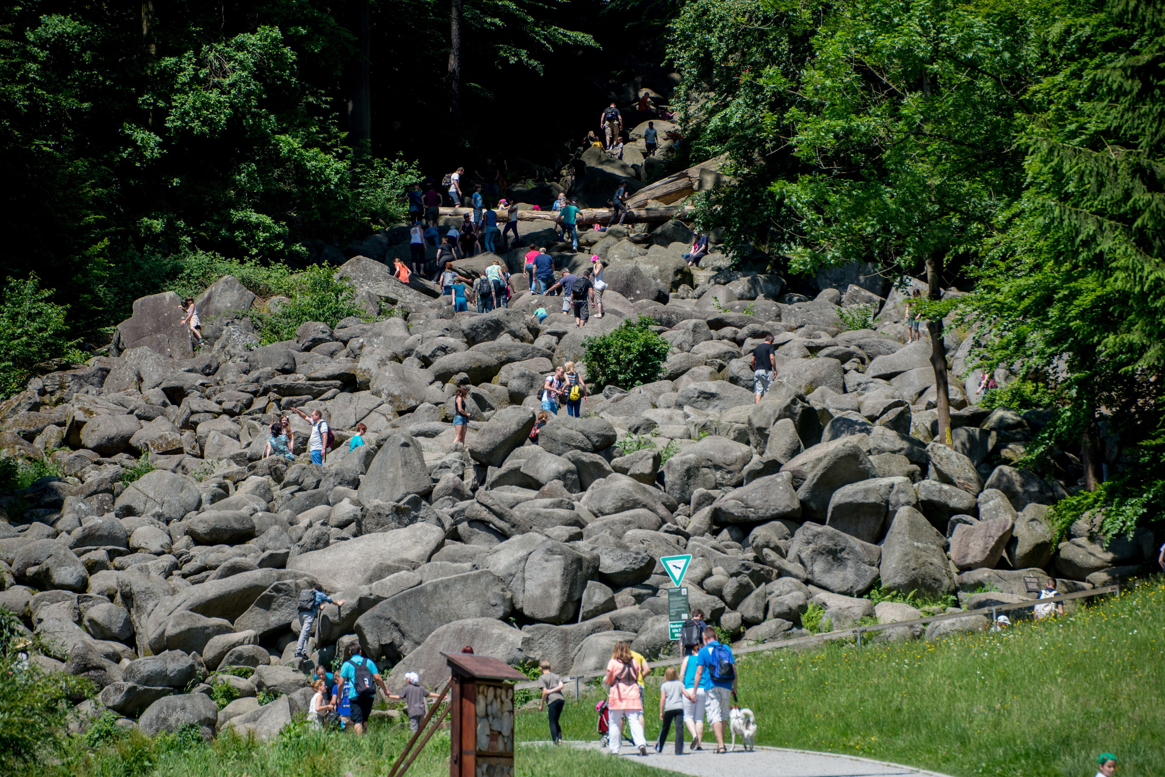 مكان جذب سياحي