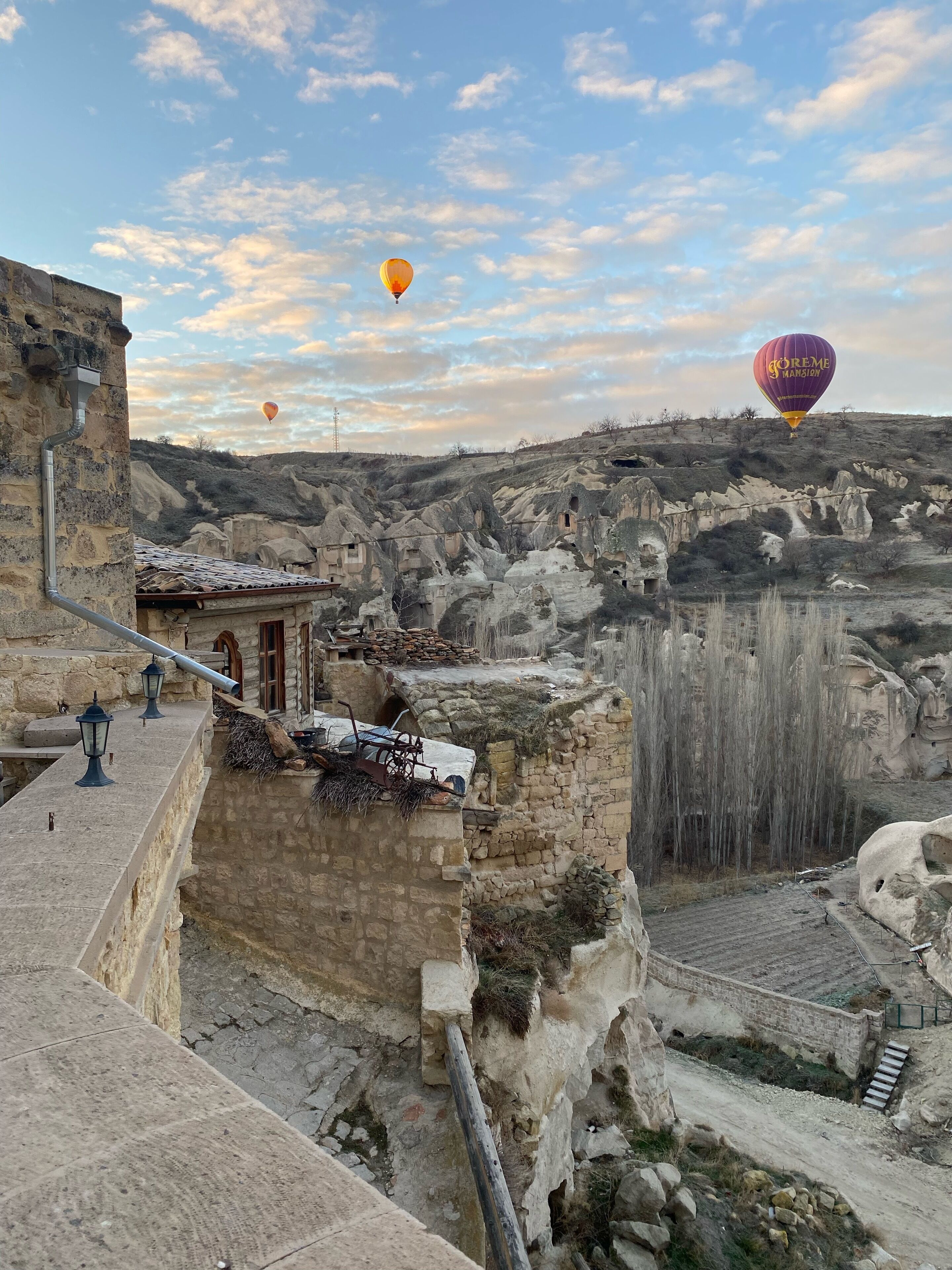 traditional suite | terrace/patio