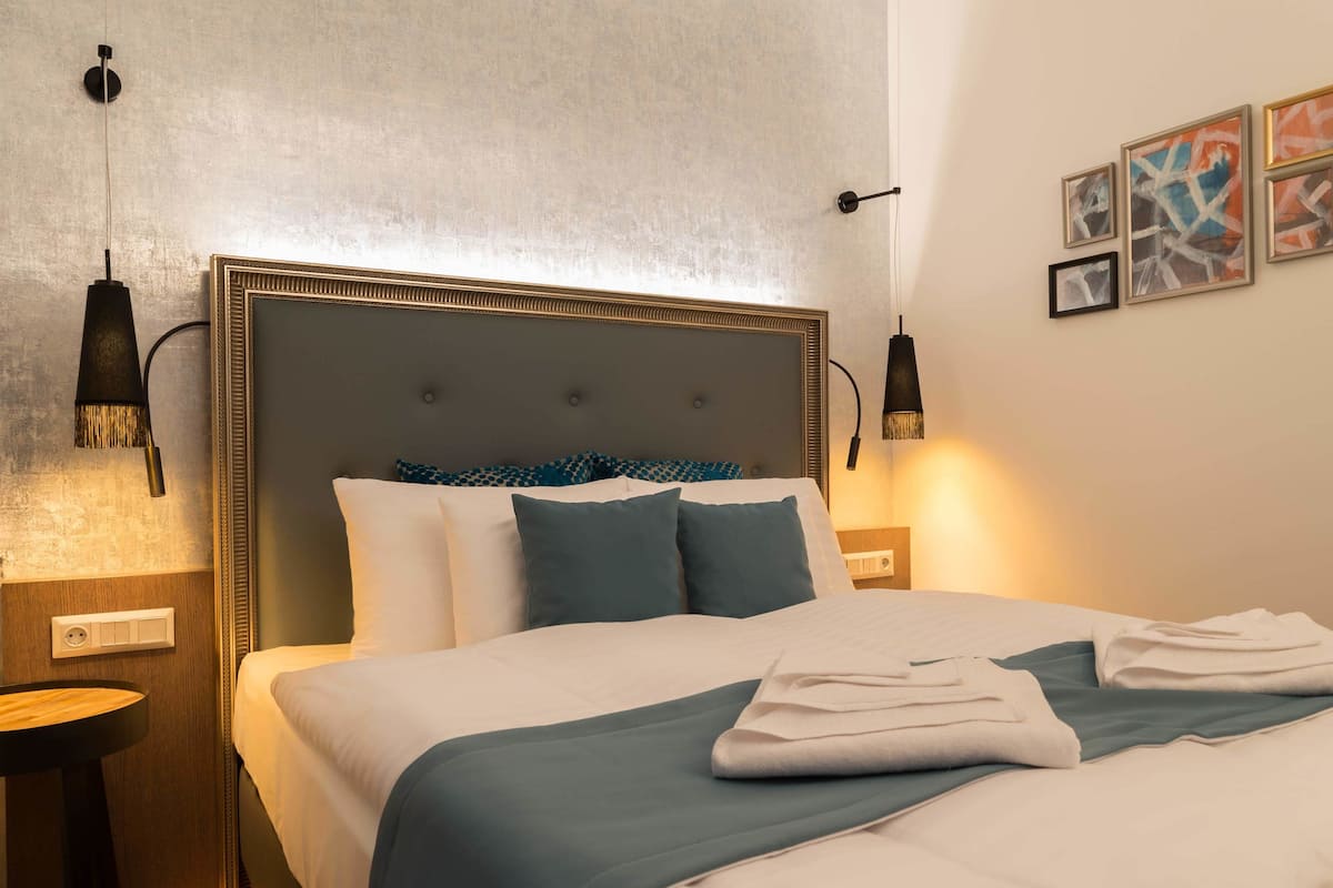 Minibar, in-room safe, blackout curtains, soundproofing