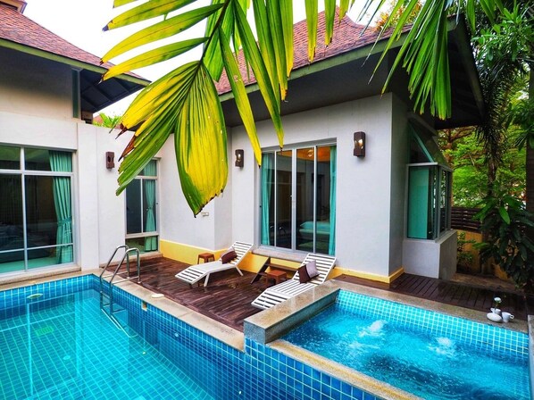 Outdoor pool - AnB Pool Villa 2BR Red in Pattaya (Sattahip)