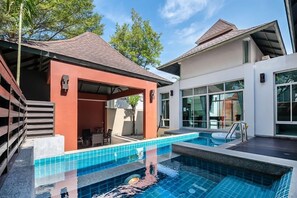 Piscina externa