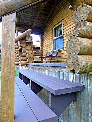 Outdoor dining - Cajun Cedar Log Cottages 1 Bdrm - Cape Breton Unit 6 (Margaree Harbour)