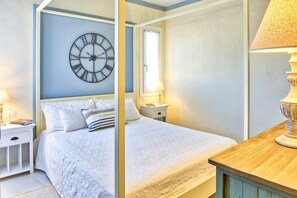 1 chambre, fer et planche à repasser, lit parapluie, Wi-Fi gratuit