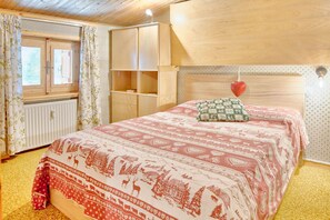 1 sovrum, strykjärn/strykbräda, resesäng och gratis wi-fi