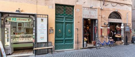 Entrée de l’hébergement