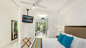 Room - Peppers Beach Club Penthouse (Palm Cove)