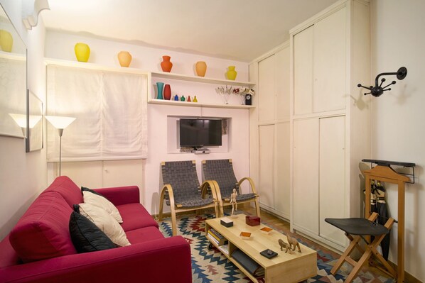 Apartment, 1 Bedroom | Living area