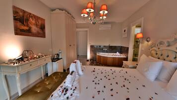 Suit Jakuzili Akik Odasi | 1 kamar tidur, seprai katun Mesir, dan seprai premium