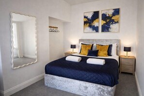 3 quartos, Wi-Fi de cortesia, roupa de cama