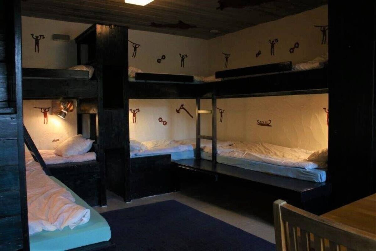 family room (gollum) | free wifi