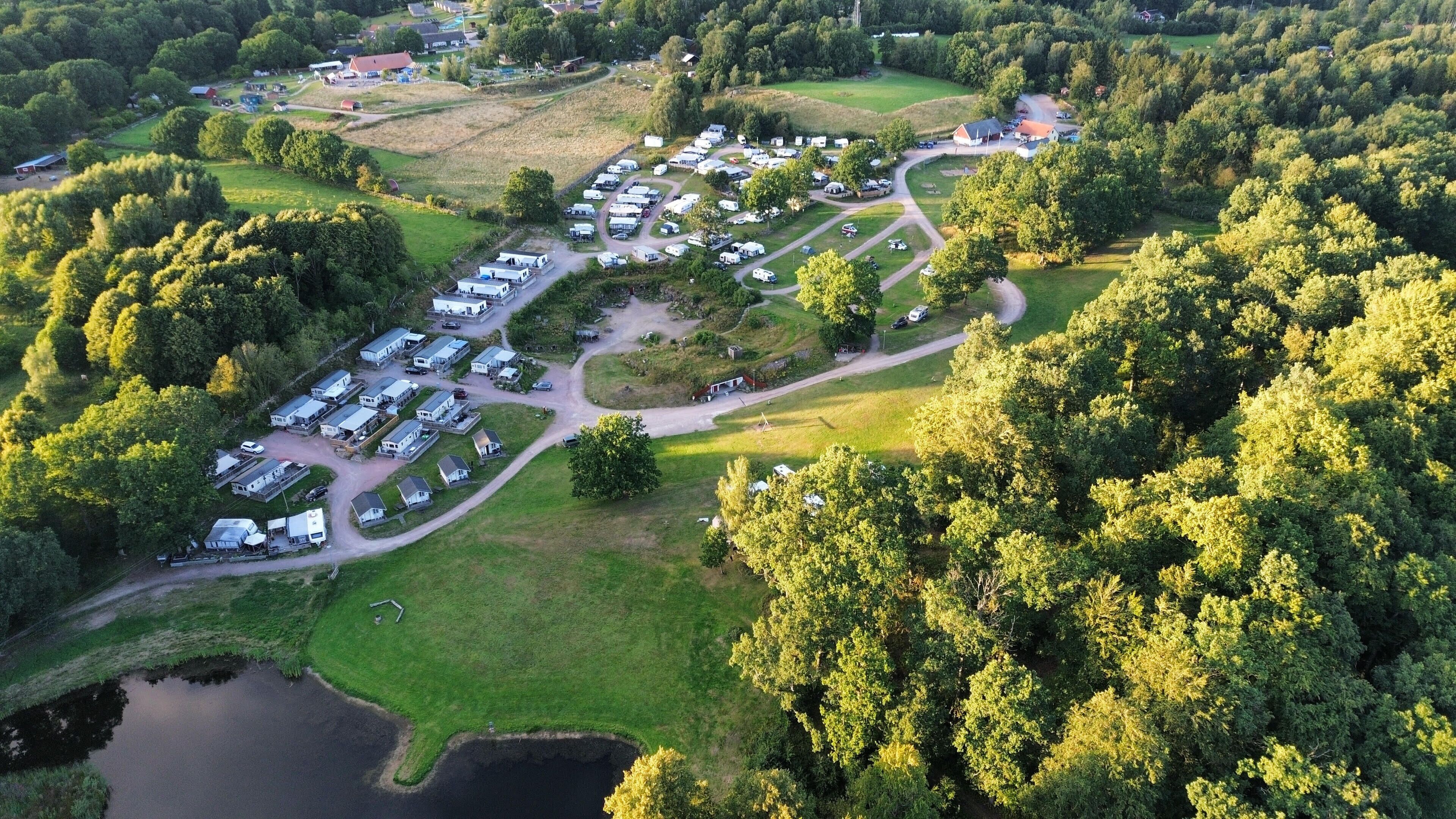 children’s play area – outdoor