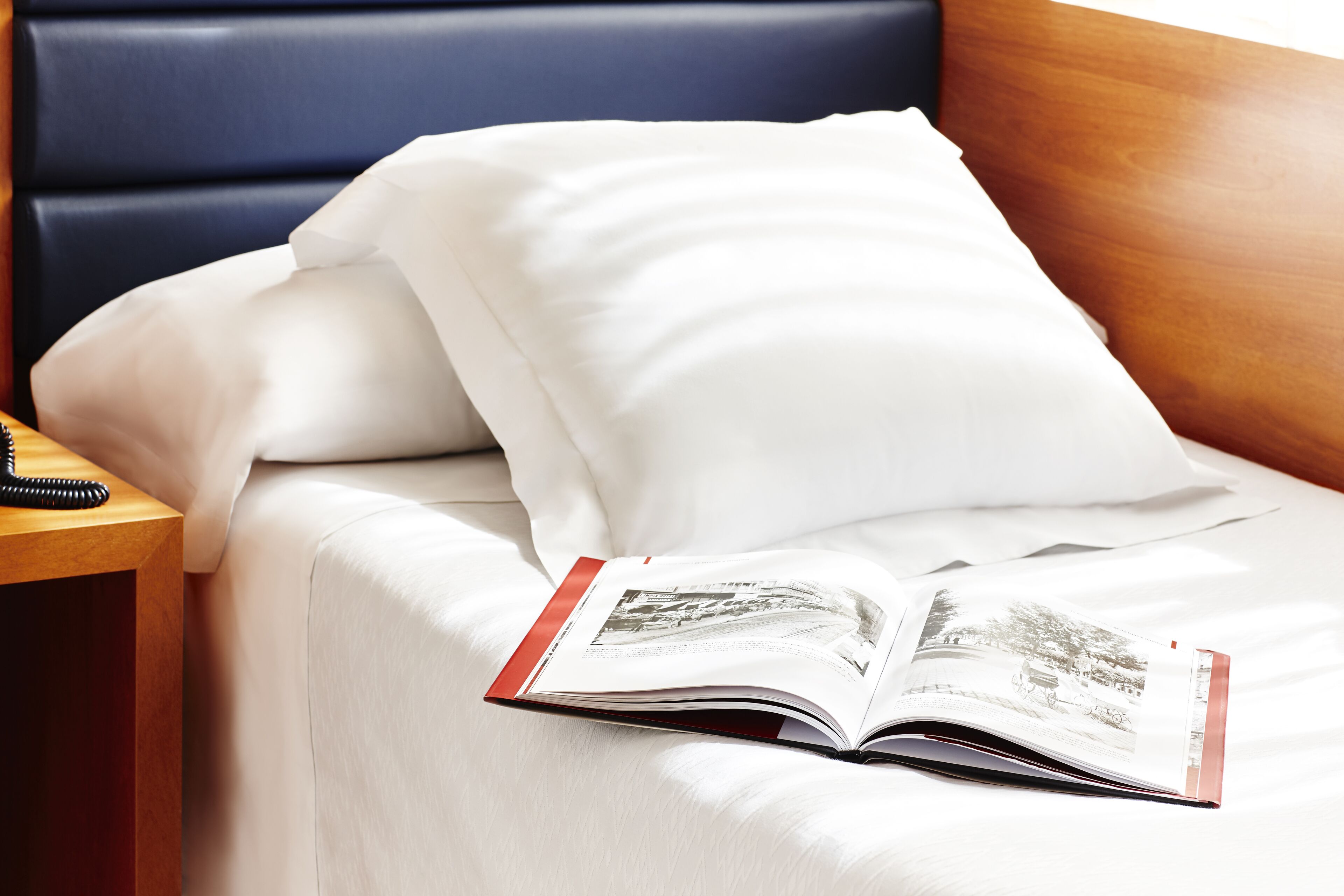 minibar, in-room safe, desk, laptop workspace