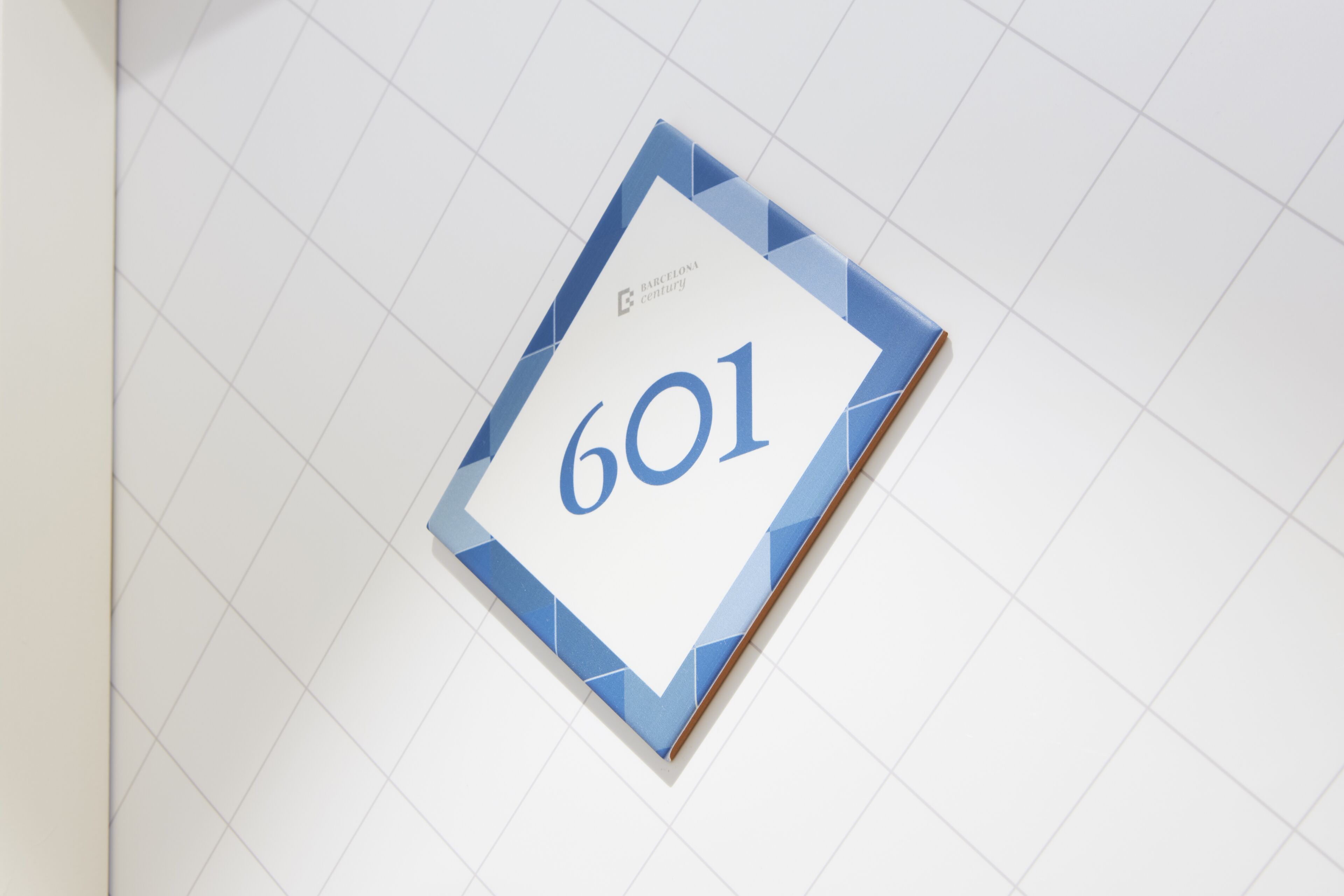 minibar, in-room safe, desk, laptop workspace