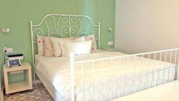1 bedroom, iron/ironing board, travel crib, free WiFi