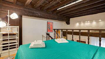 Maisonette, 2 Schlafzimmer | 2 Schlafzimmer, individuell dekoriert, individuell eingerichtet