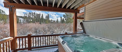 Nhà liên kế, 3 phòng ngủ | Bồn tắm spa ngoài trời