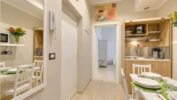 Appartement, 2 chambres | Coin cuisine privé