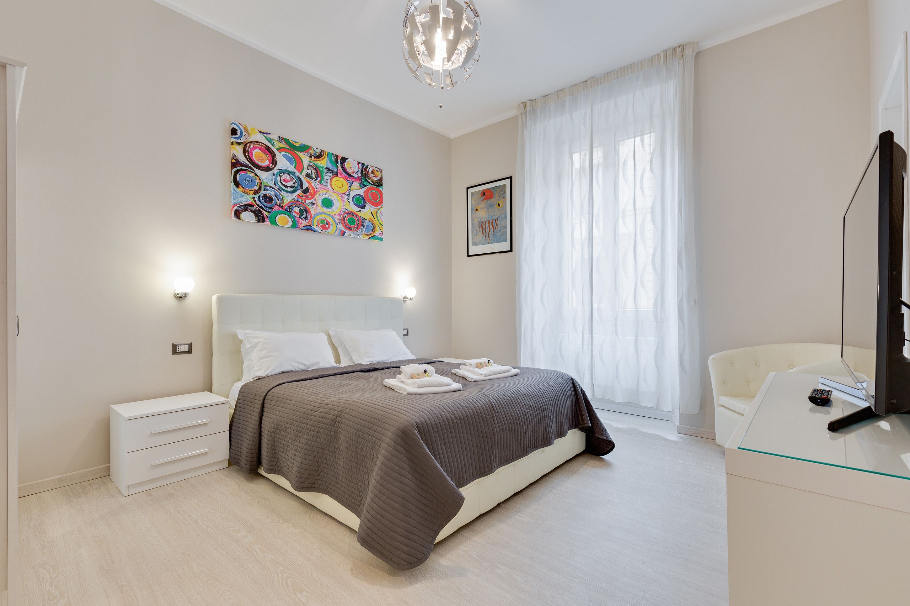 Apartment, 2 Bedrooms | 2 bedrooms, in-room safe, desk, iron/ironing board