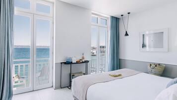 Deluxe Pleine Mer | Minibar, coffre-fort, décor unique, ameublement unique