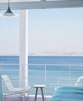 Junior Suite Les Bords de Mer | Minibar, in-room safe, individually decorated, individually furnished