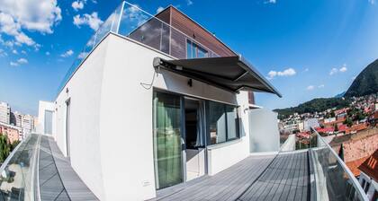 PENTHOUSE / Luxury apartment