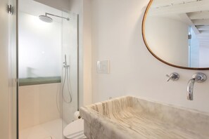 Apartment, 1 Bedroom, Terrace | Bathroom