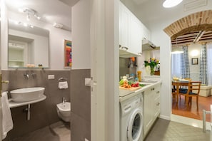 Maisonette, 1 Schlafzimmer | Wäschereiservice