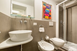 Maisonette, 1 Schlafzimmer | Badezimmer | Dusche, Haartrockner, Bidet, Handtücher