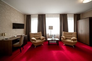 Literie de qualité supérieure, minibar, coffres-forts dans les chambres