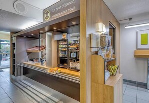 Dining - B&B Hotel Bordeaux Merignac Hotel De Ville (Merignac)