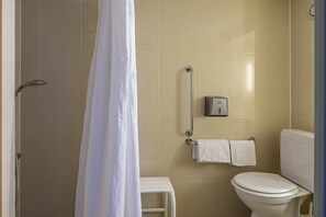 Bathroom - B&B Hotel Bordeaux Merignac Hotel De Ville (Merignac)