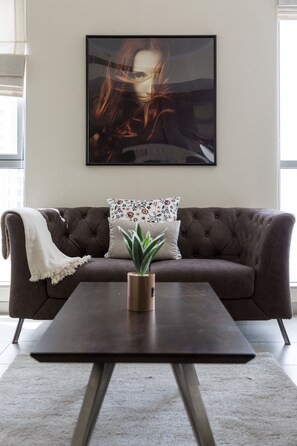 Exclusive Apartment, 2 Bedrooms | Living area | Flat-screen TV - HiGuests - The Residences 5 Tower (Dubai)