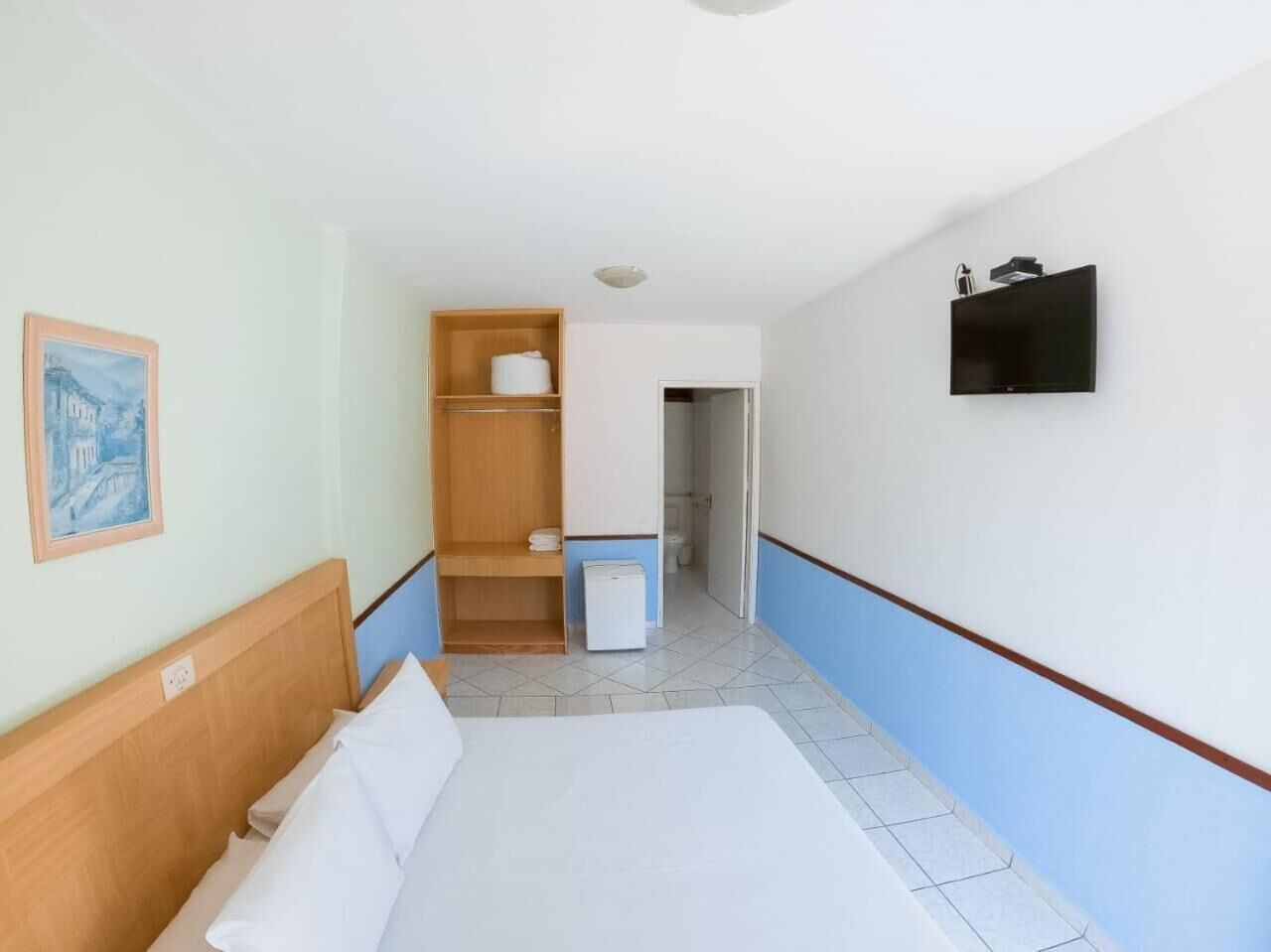 1 bedroom, free wifi, bed sheets, wheelchair access