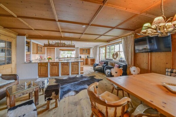 Private kitchen - Alpen-Deluxe - Garmisch-Partenkirchen (Garmisch-Partenkirchen)