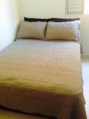 Minibar, wifi gratis, ropa de cama