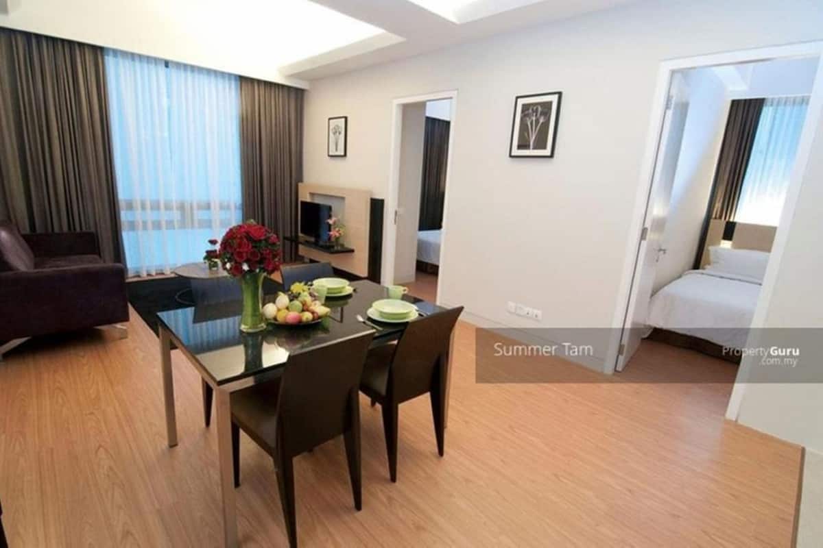 Family Apartment, 2 Bedrooms | Egyptian cotton sheets, premium bedding, down comforters