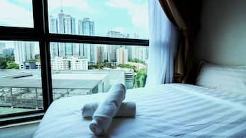 Egyptian cotton sheets, premium bedding, down duvets