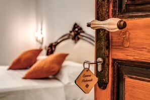 Deluxe Double Room, 1 Queen Bed