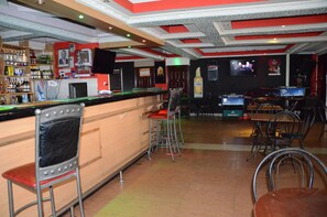 Bar (en el alojamiento)