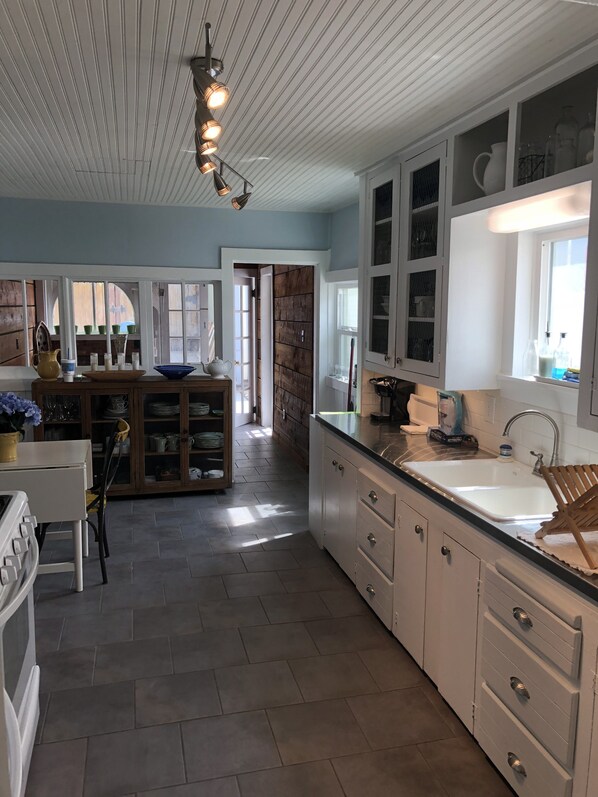 Comfort Cottage, 2 Queen Beds, Non Smoking | Private kitchen | Coffee/tea maker, cookware/dishes/utensils - Lilac Cottage (Cloudcroft)