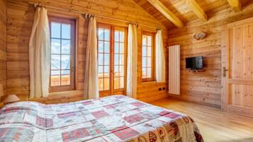 Comfort-Doppel- oder -Zweibettzimmer, eigenes Bad, Bergblick | Kostenloses WLAN, Bettwäsche