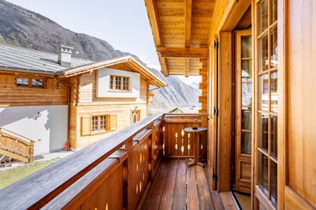 Comfort Triple Room, 3 Single Beds, Private Bathroom, Garden View | View from room. B&B Chalet Il Picchio