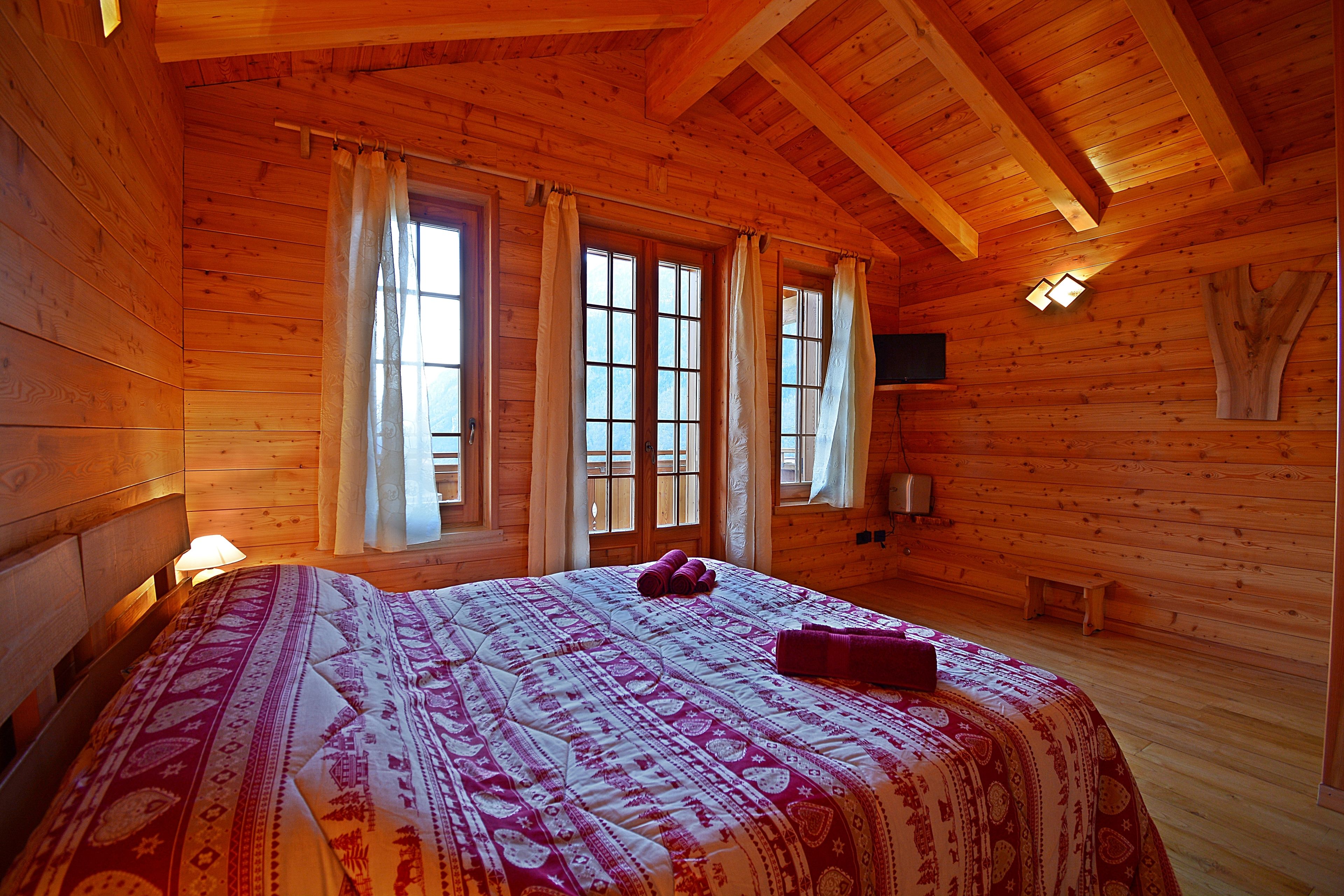 Comfort-Doppel- oder -Zweibettzimmer, eigenes Bad, Bergblick | Kostenloses WLAN, Bettwäsche