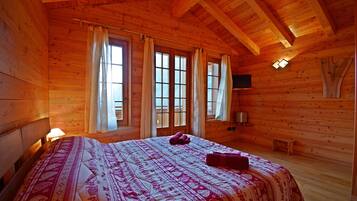 Comfort-Doppel- oder -Zweibettzimmer, eigenes Bad, Bergblick | Kostenloses WLAN, Bettwäsche