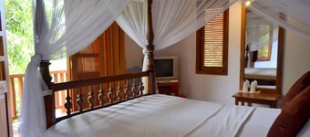 Landa Holiday House